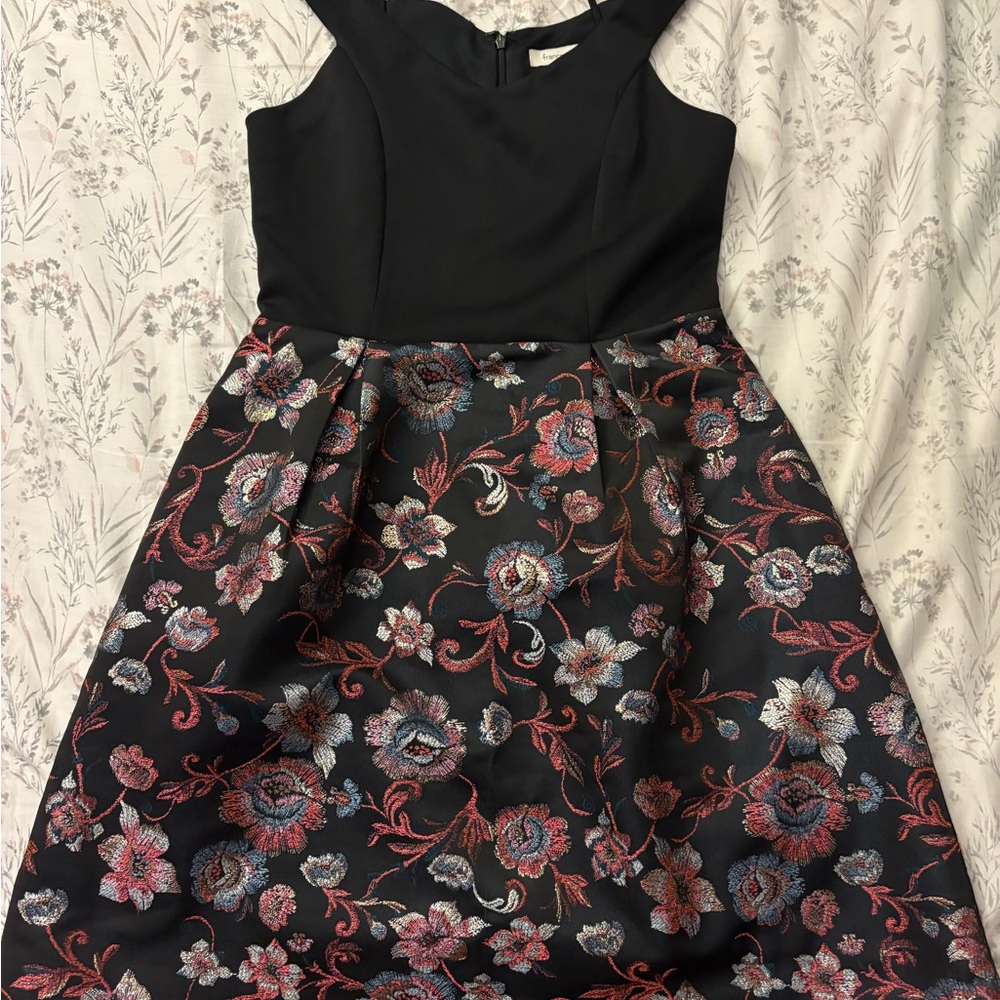 Francesca's Collections Black Dress with Floral Accents Perfect for Formal Event